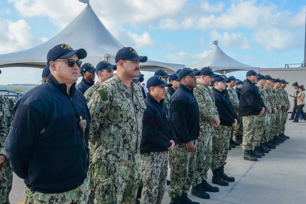 USS Charleston (LCS 18) Conducts Change of Command Ceremony