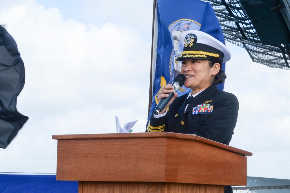 USS Charleston (LCS 18) Conducts Change of Command Ceremony