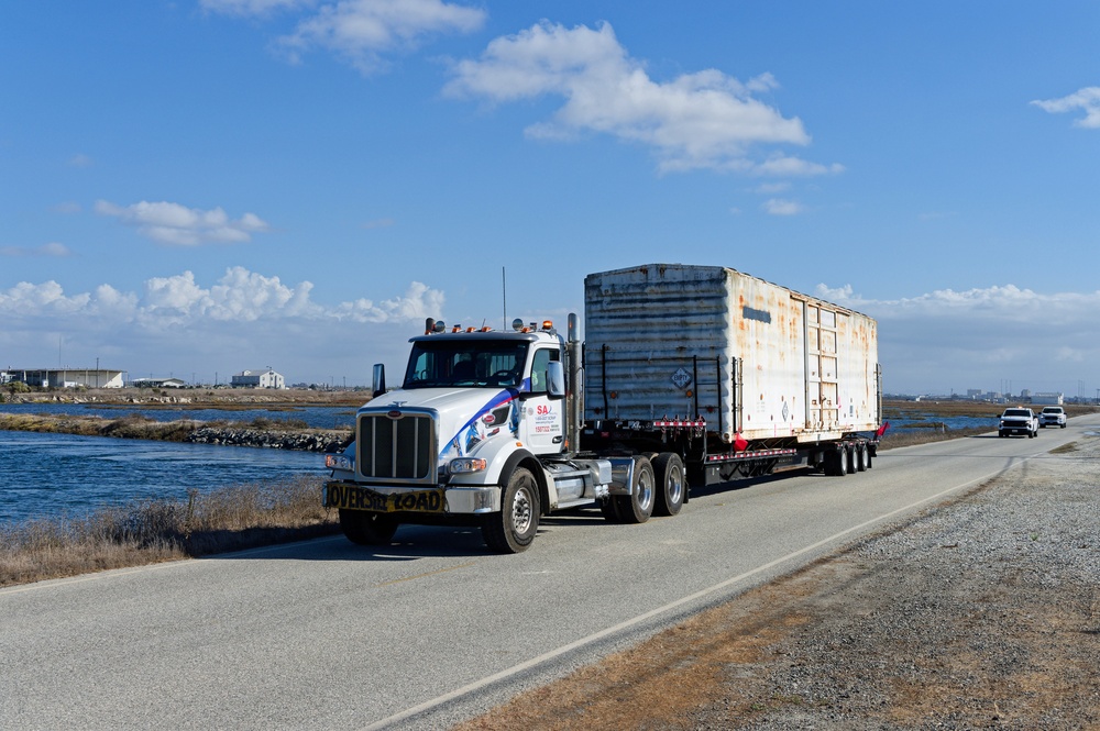 Naval Weapons Station Seal Beach Begins Railcar Recycling Program