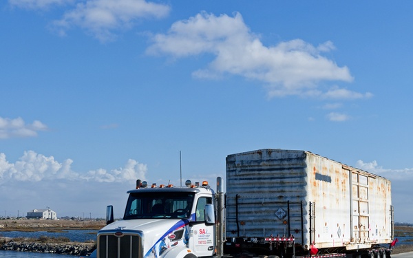 Naval Weapons Station Seal Beach Begins Railcar Recycling Program