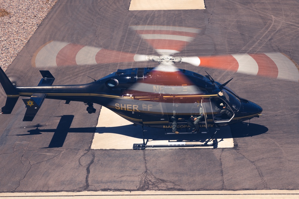 Arizona National Guard Soldiers Conduct Hoist Operations Training with MCSO