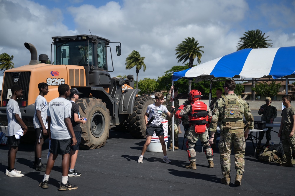 15th Wing hosts Wings of Aloha Student Expo