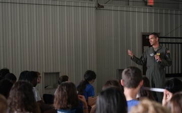 15th Wing hosts Wings of Aloha Student Expo