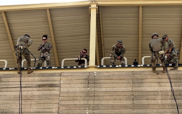 Rappel Tower Training, Task Force Commando