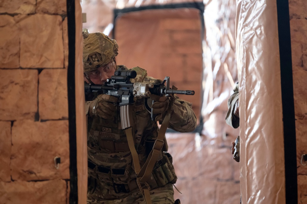 156th CRG/SOS capabilities exchange with 7th Special Forces Group