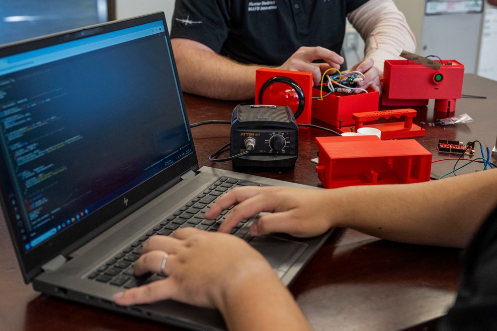 Innovation Lab Pioneers a Remote Start System for the KC-46