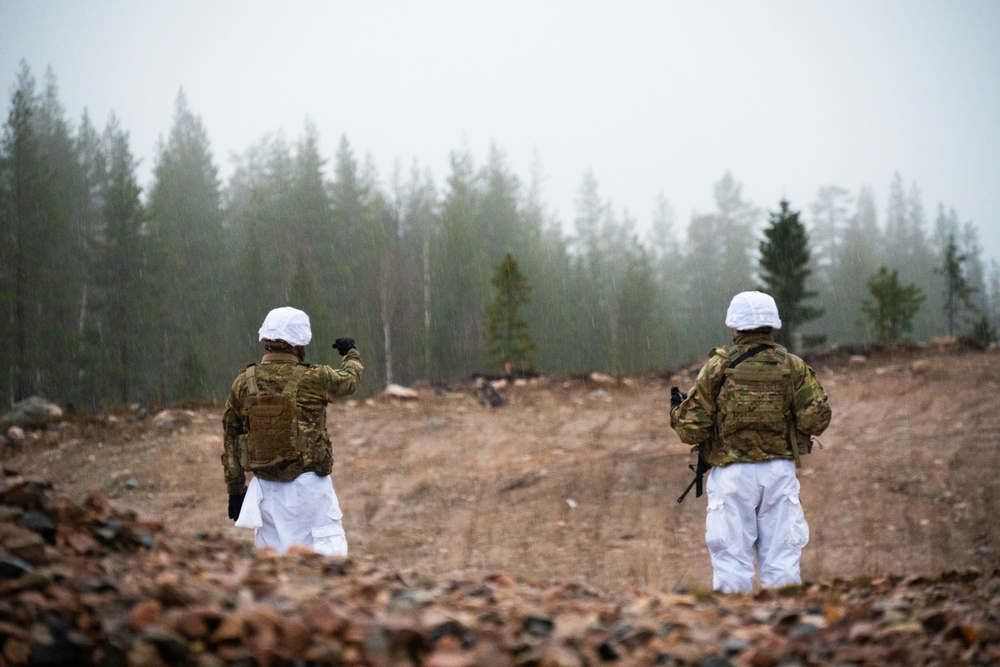 Dynamic Front 25 - 41st FAB Target Acquisitions Platoon Conducts Reconnaissance