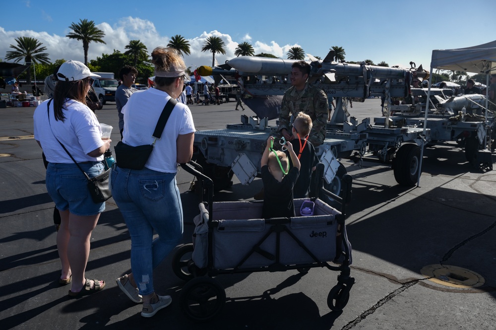 Team Hickam hosts Wings of Aloha Open House