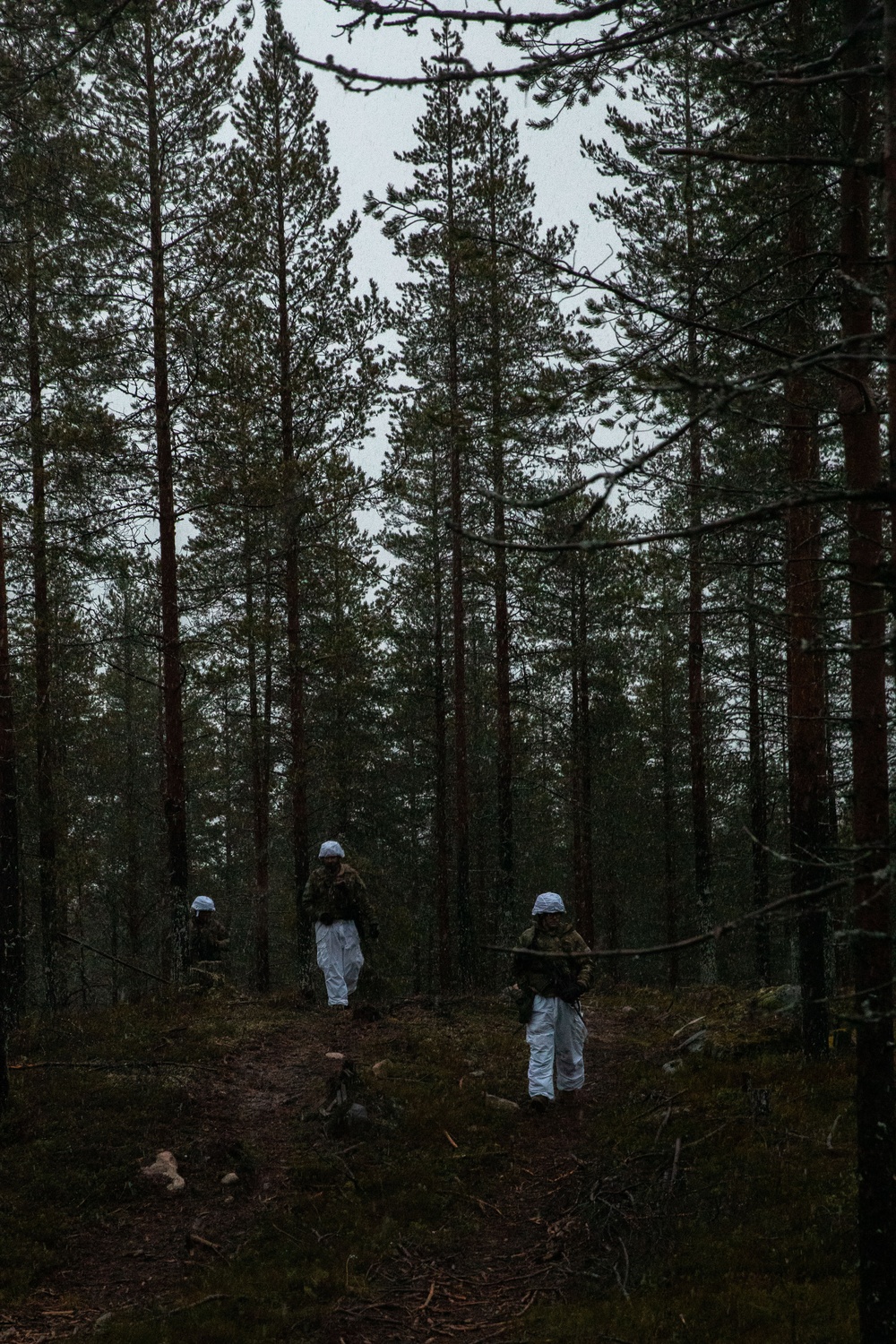 41st FAB Target Acquisitions Platoon Conducts Reconnaissance