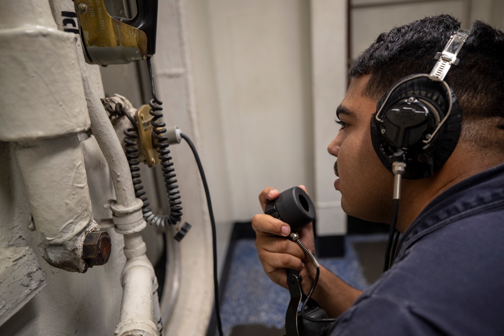 USS George Washington (CVN 73) test damage control equipment
