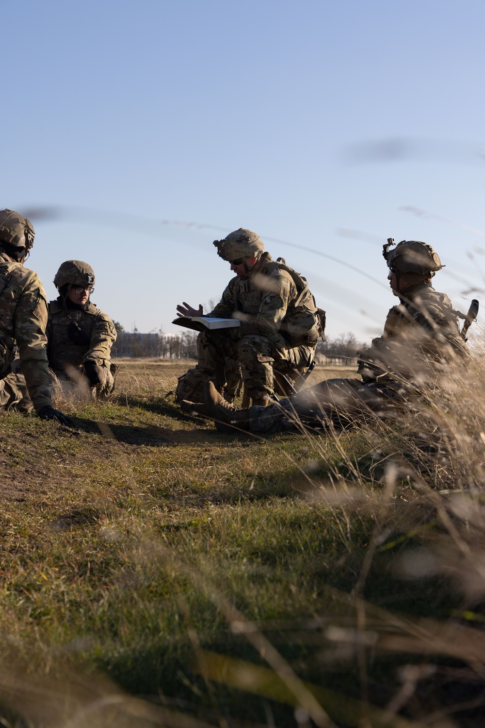 Dynamic Front 25 - U.S. and Romanian soldiers begin live fire training