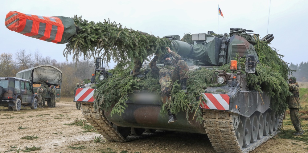 German artillery unit prepares for live fire exercises during Dynamic Front 25