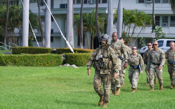 DCG Visits USAG Hawai'i