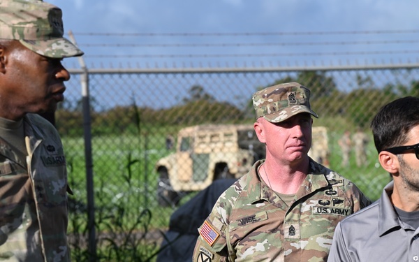 DCG Visits USAG Hawai'i