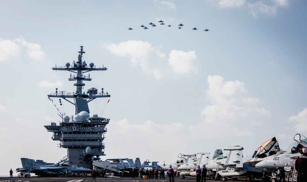 USS George Washington steams in formation with JMSDF, ROK-N during Freedom Edge 2024