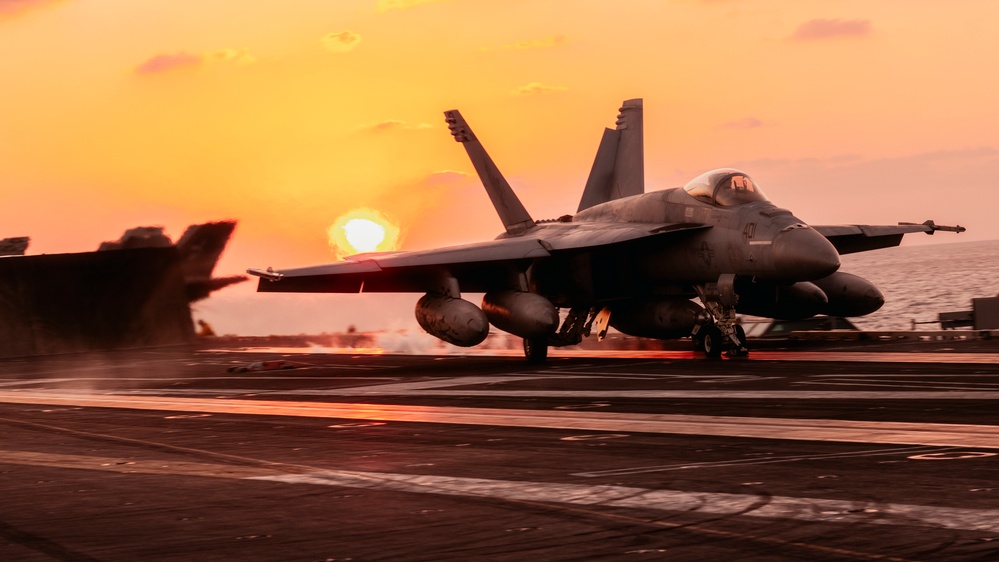 USS George Washington Conducts Flight Operations