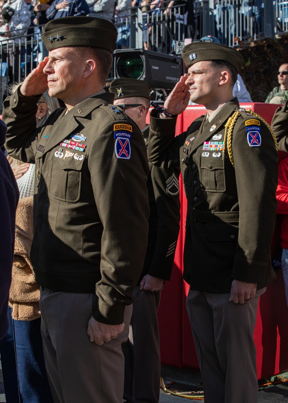 10th Mountain Division participates in NFL Salute to Service