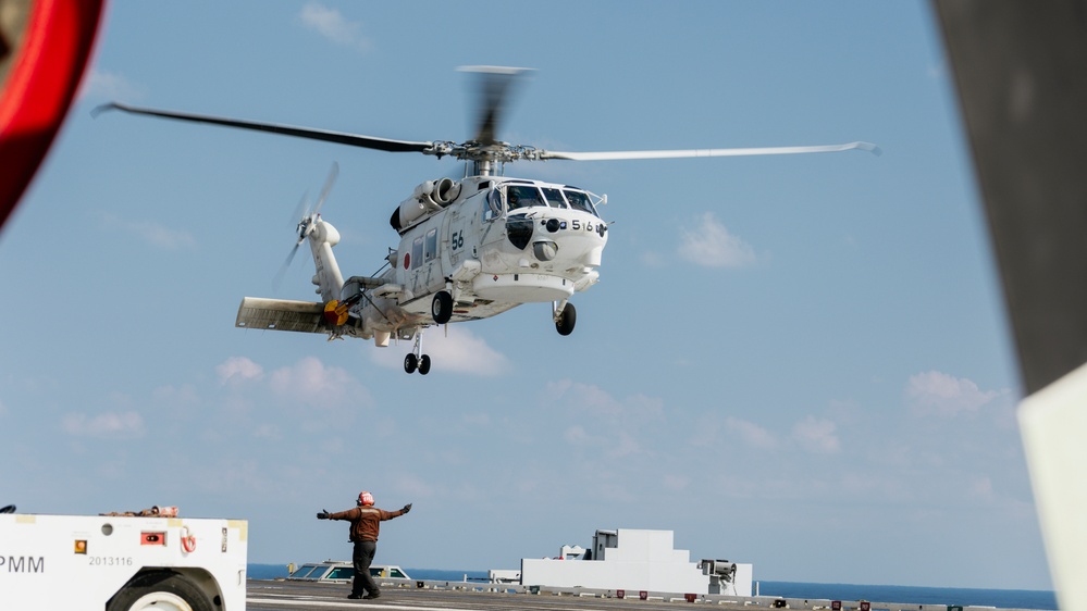 USS George Washington Conducts Flight Operations with JMSDF
