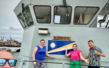 U.S. Coast Guard visits RMIS Lomor in Majuro