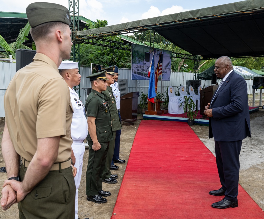 Secretary Austin meets with U.S., Philippine Service Members