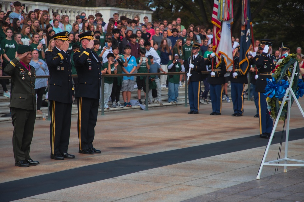 Philippine Army Commanding General visits Arlington National Cemetery