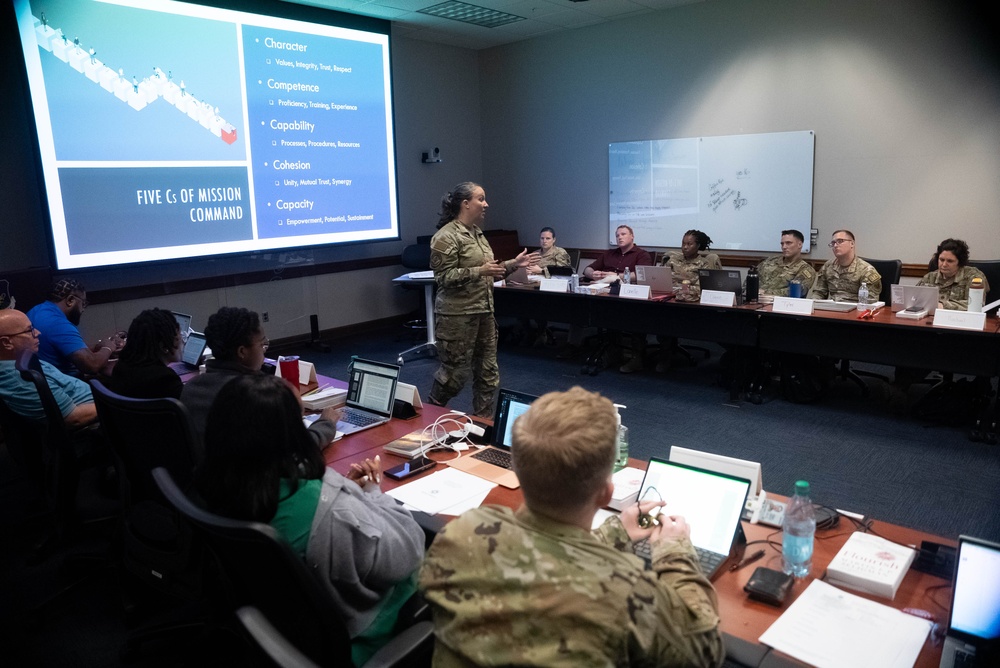 Master Resilience Trainer Course focuses on mission command