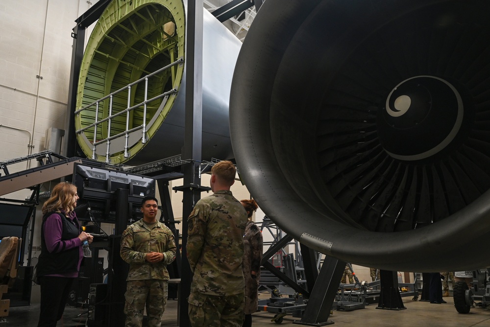 22 FSS hosts base tour for local educators and recruiters