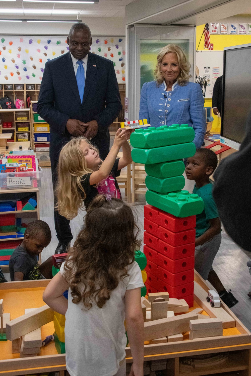 First Lady and Secretary of Defense visit STARBASE and MEMS