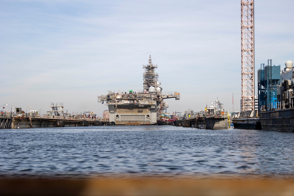 USS Bataan Transits to Dry Dock