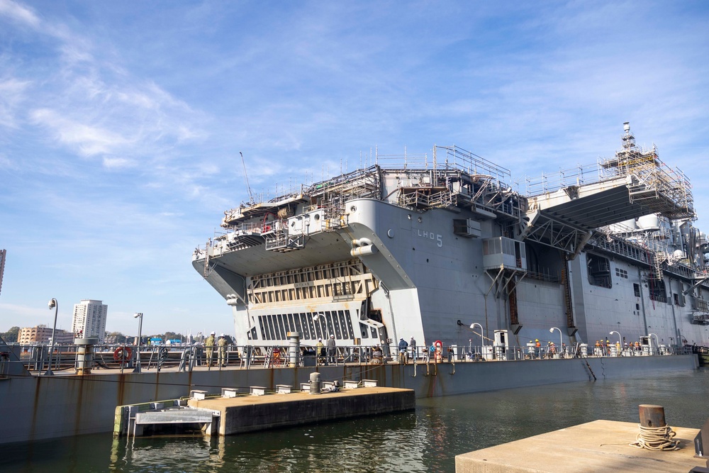 USS Bataan Transits to Dry Dock