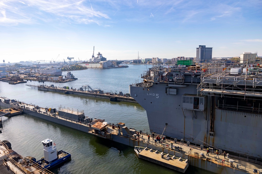 USS Bataan Transits to Dry Dock