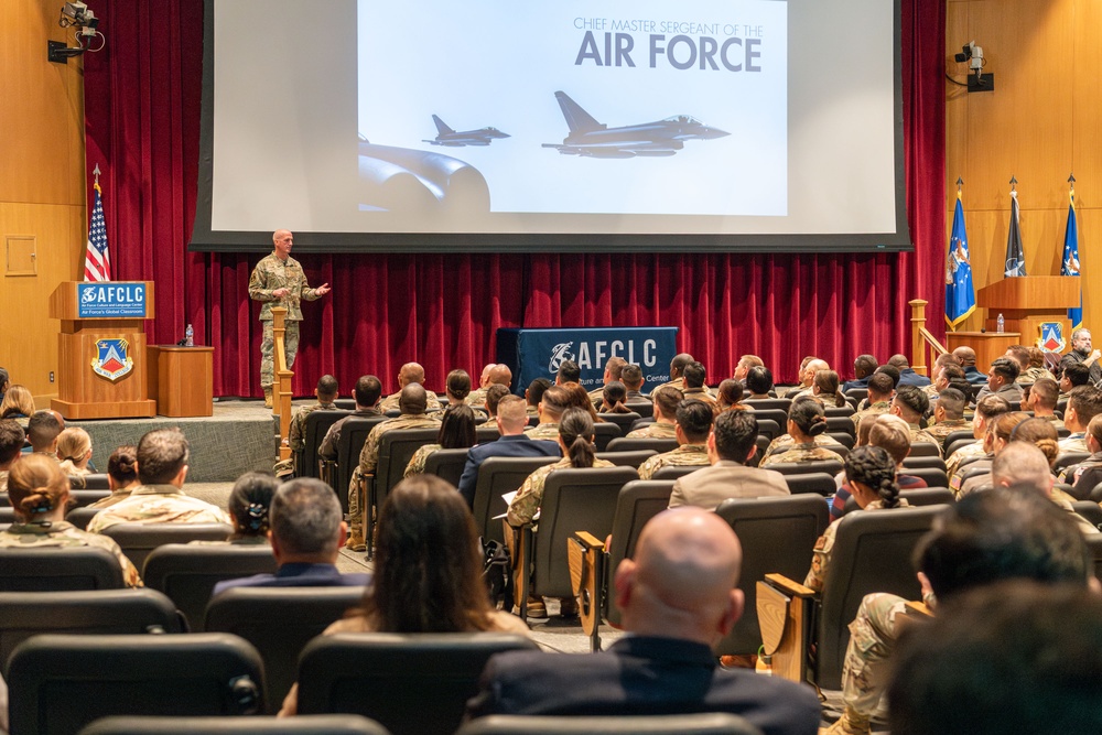 CMSAF Flosi addresses LREC Symposium