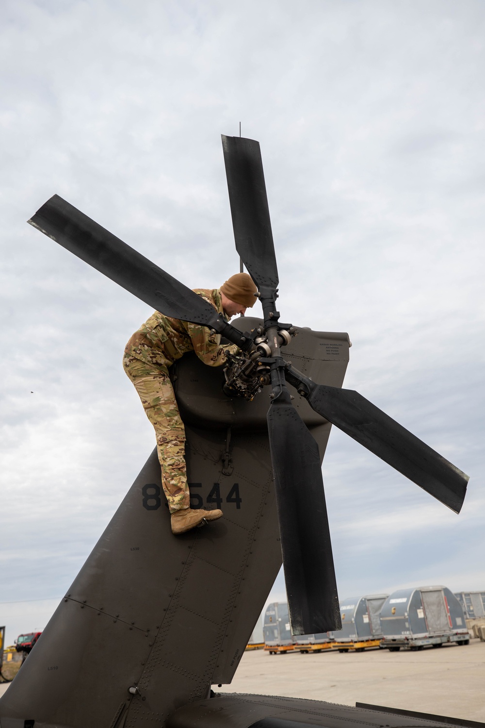10th Mountain Division (LI) Combat Aviation Brigade participates in NFL Salute to Service