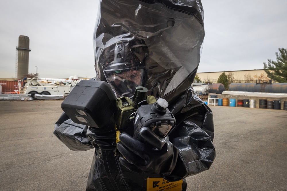 21st WMD-CST trains at Middlesex Fire Academy