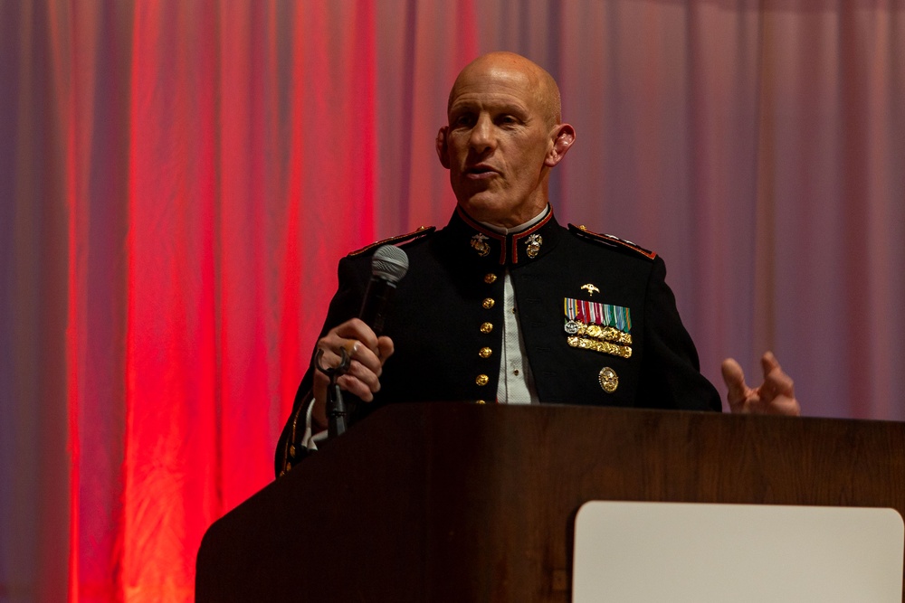 MARSOC Hosts 249th Marine Corps Birthday Ball