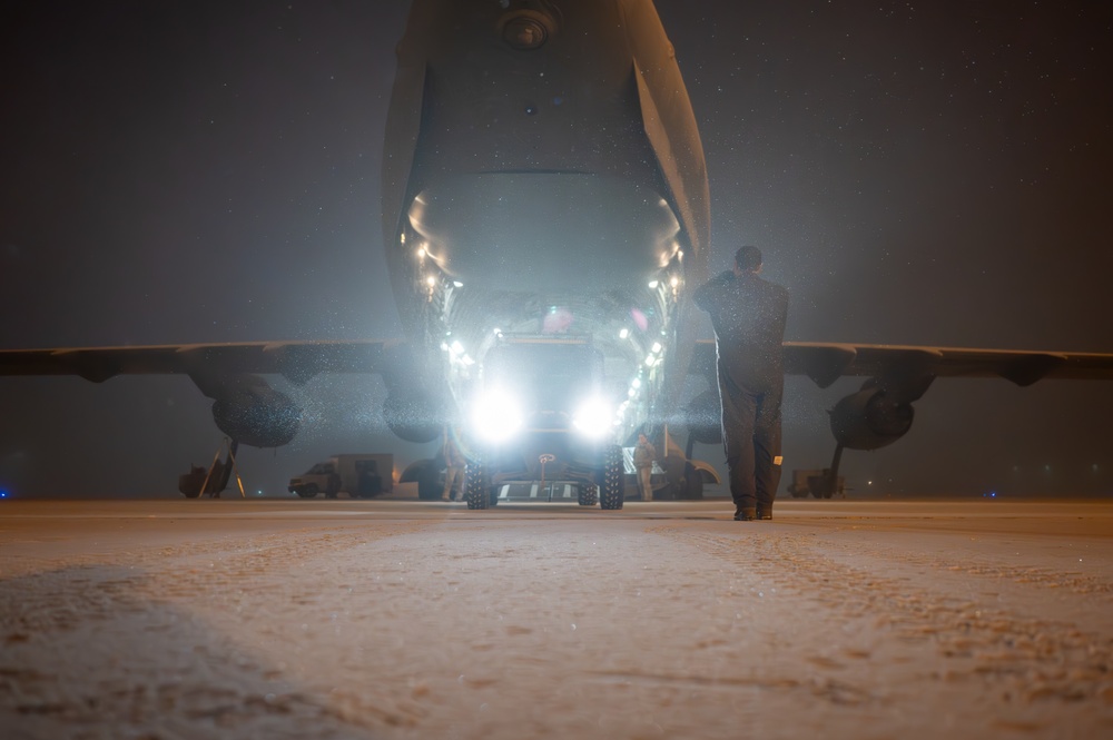 3d OSS conducts landing-zone safety officer nighttime training