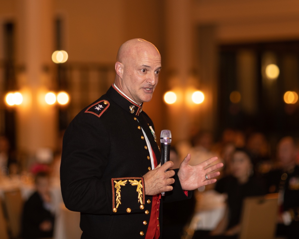 MAG-24 Hosts the 249th Marine Corps Birthday Ball