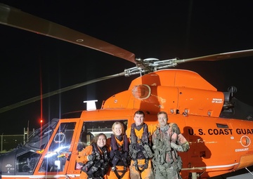 Coast Guard rescues 3 from grounded boat