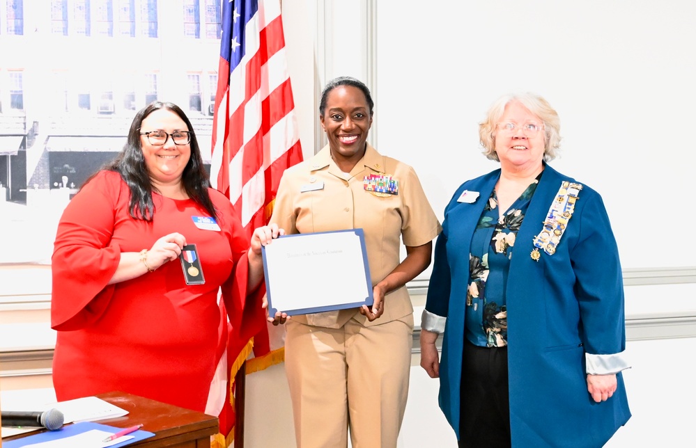 DAR Presents Women in American History Award to NSA Mechanicsburg’s First Female CO