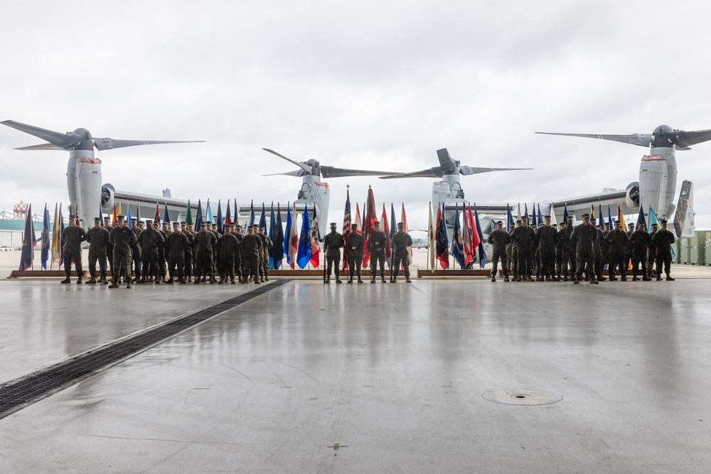 VMM-261 change of command ceremony