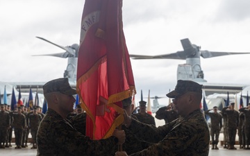 VMM-261 change of command ceremony