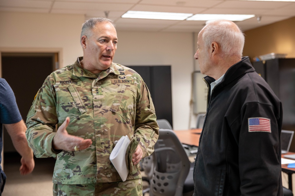 Major General Joseph Ricciardi meets Mayor of Aurora Colorado, Mike Coffman