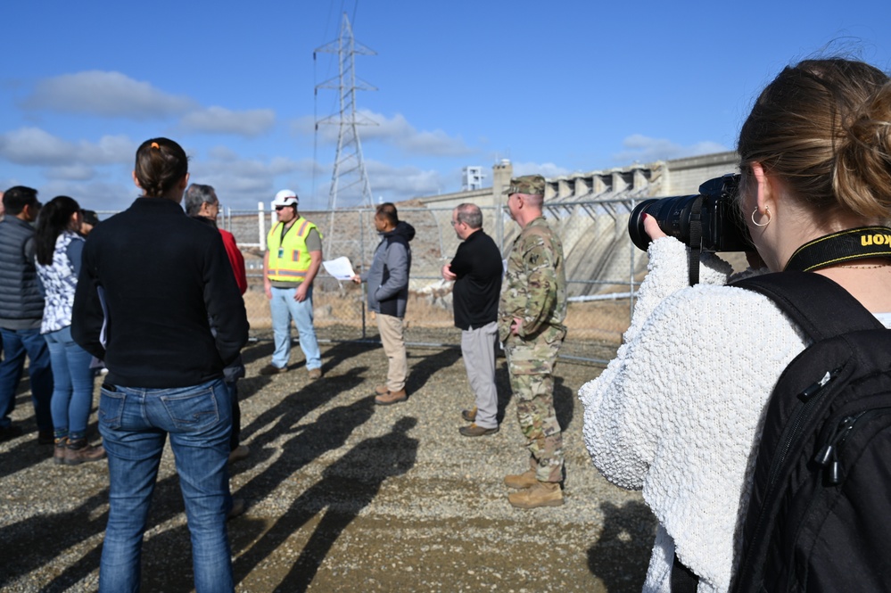 USACE Sacramento District and S.A.M.E. Gather to Learn