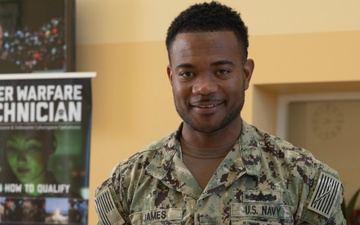 NTAG Miami Sailor Talks Navy Life at Palmcon 2024