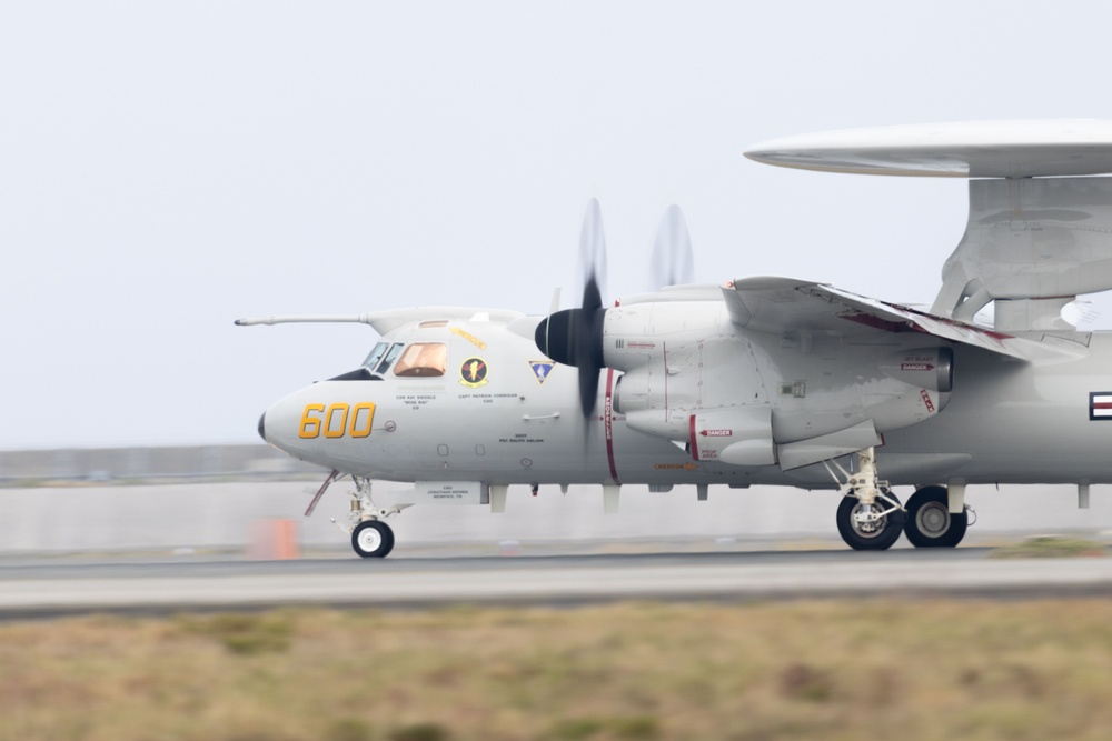 Fleet Air Wing 5 returns to MCAS Iwakuni.