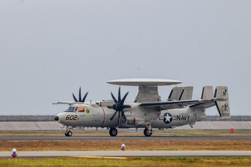 Carrier Air Wing Aircraft returns to Marine Corps Air Station Iwakuni