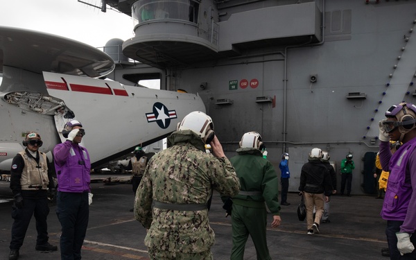 USS George Washington DV Embark