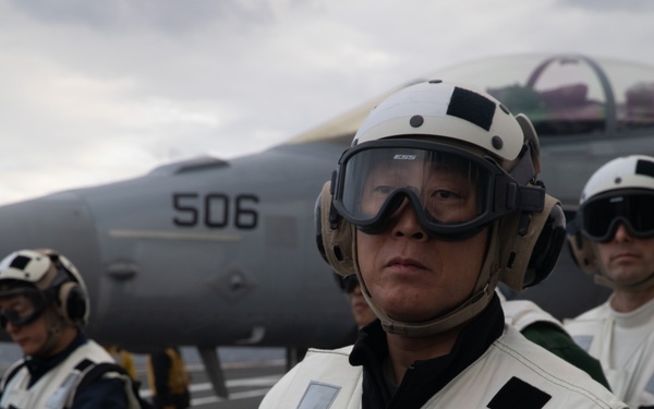 USS George Washington DV Embark