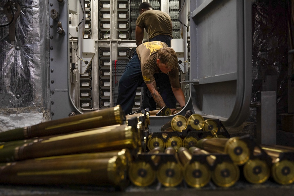 USS Omaha (LCS 12) Conducts an Ammunition Unload While Underway