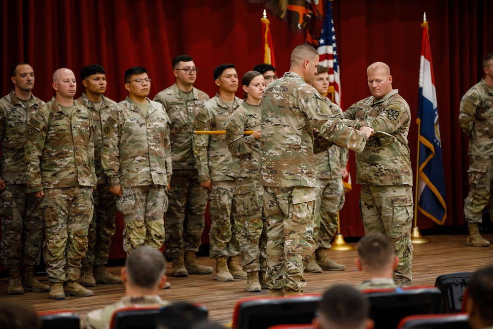 856th Military Police Company transfers authority to 1175th Military Police Company